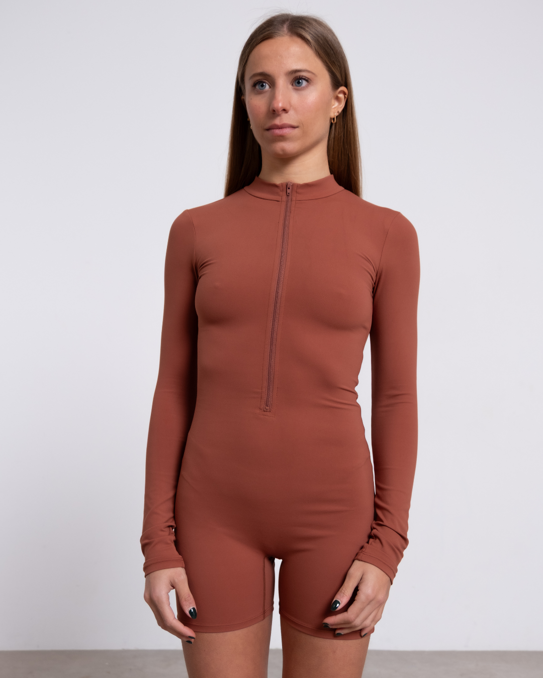 DAISY MONO DEPORTIVO DE MANGA LARGA EN TERRACOTA