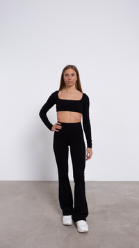 LUCIA LEGGINGS CAMPANA CON EFECTO FRUNCIDO EN NEGRO