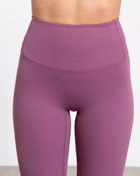 VALENTINA LEGGINGS MORADO AJUSTADOS EFECTO FRUNCIDO