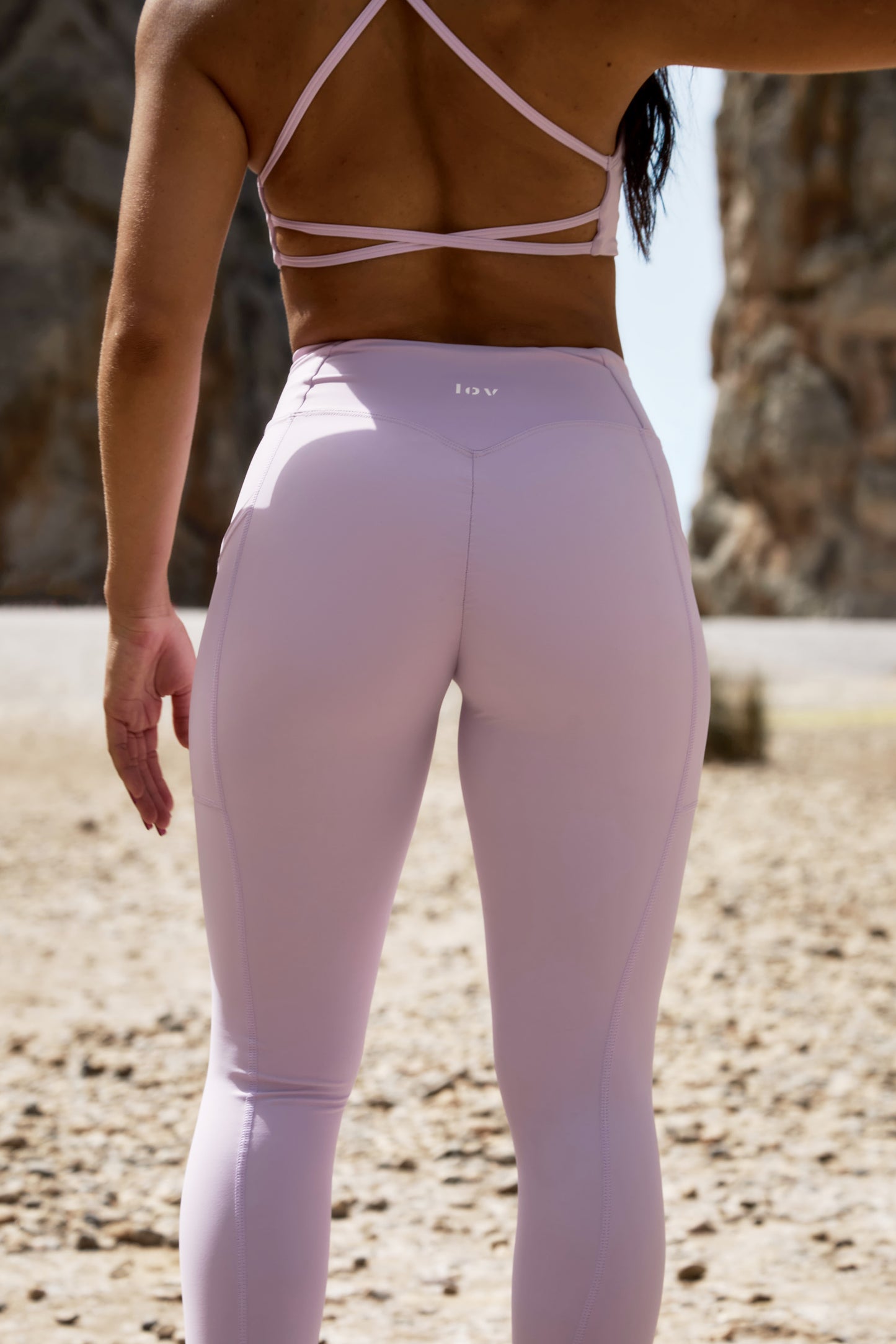 LUNA SPORTS LEGGINGS WITH CROSSED WAIST IN LILAC