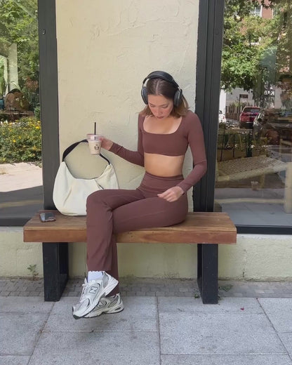 LUCIA LEGGINGS CAMPANA CON EFECTO FRUNCIDO EN MARRÓN